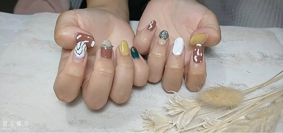 ネイル SYR nail salonのネイルデザイン