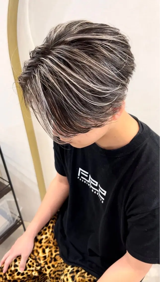 ショート カラー メンズ 心斎橋ヘアカラー 海外ﾚｲﾔｰ/マリナのヘアスタイル