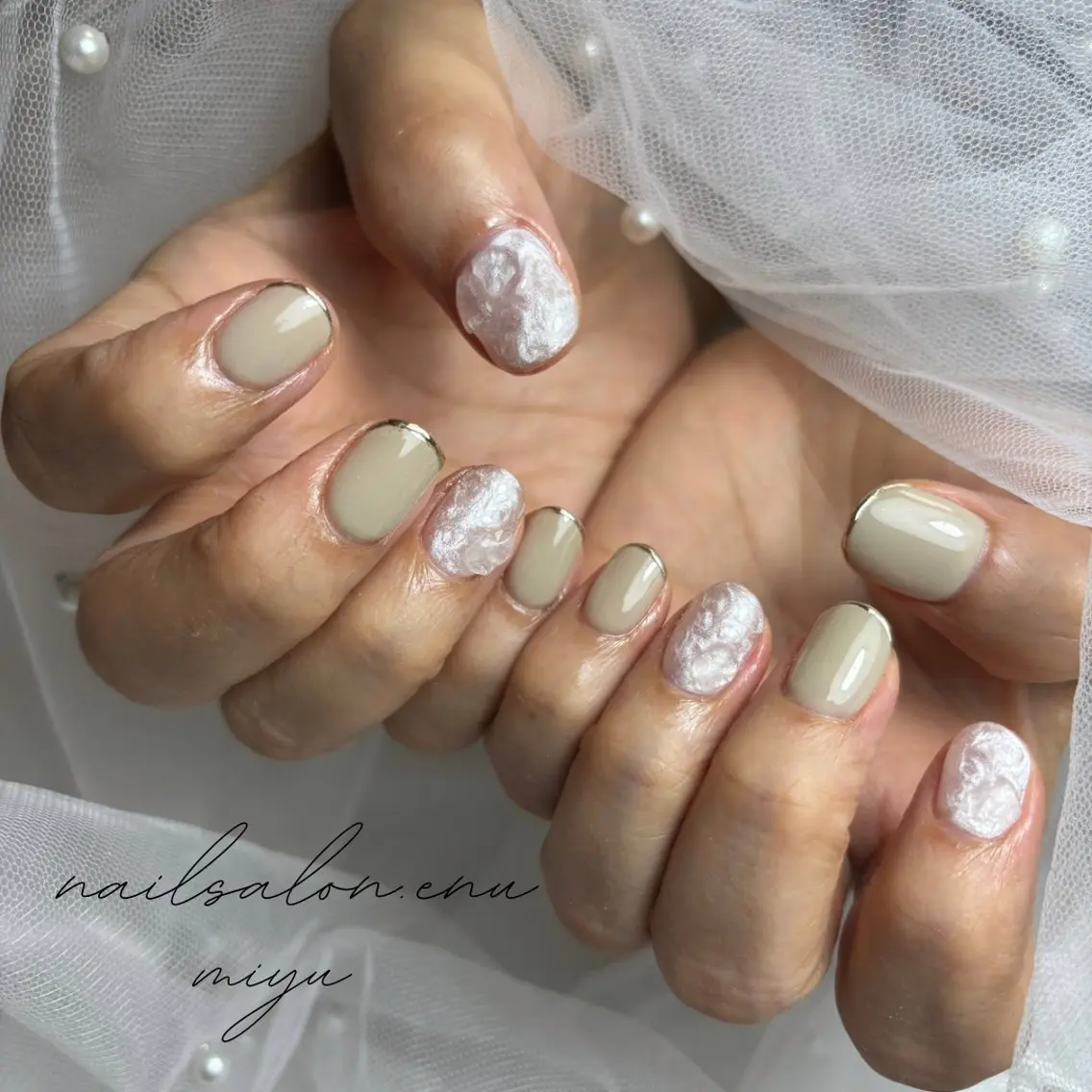ネイル グリーン nailsalon enu.　miyuのネイルデザイン