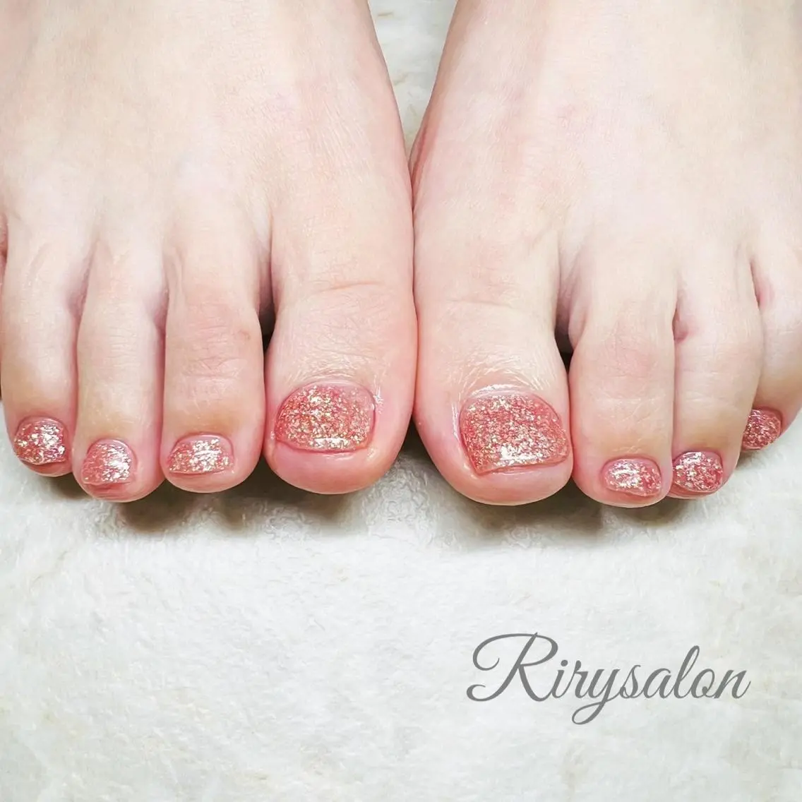 フットネイル👣ワンカラー　オフなしの写真