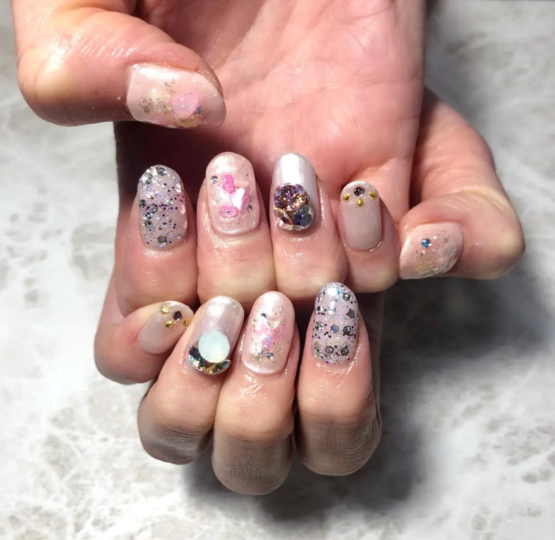 ネイル ニュアンスネイル luana nailのネイルデザイン