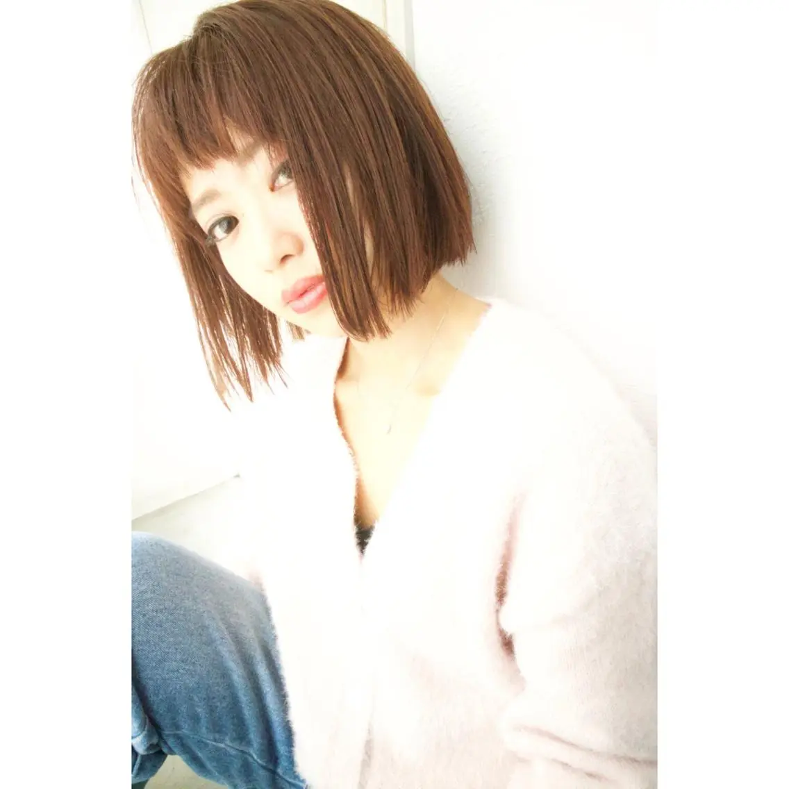ミディアム カラー fio マナミのヘアスタイル
