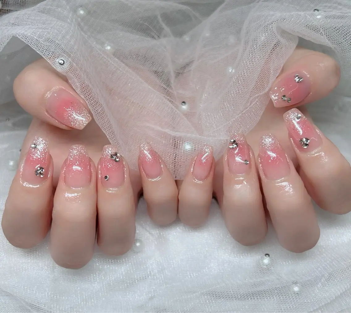 ネイル ハンドネイル 🎀PG🩵 ネイルサロンのネイルデザイン