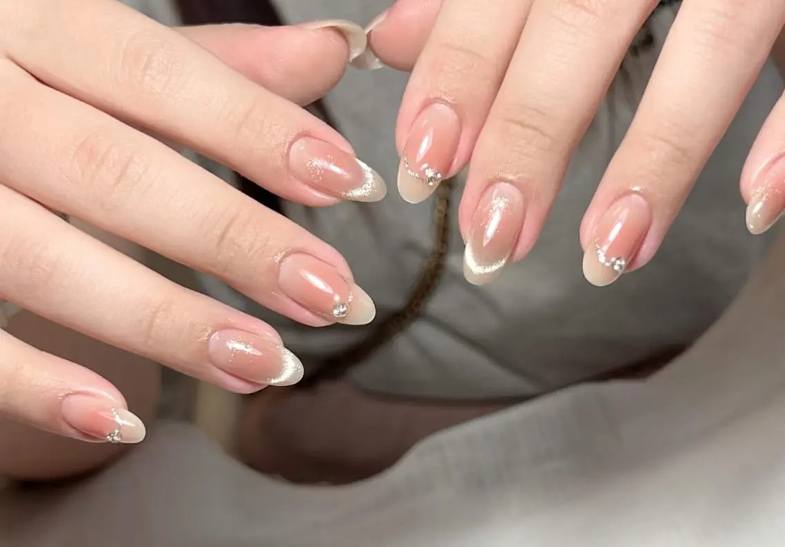 ネイル ハンドネイル ハンドケア 🍑 momo_nailのネイルデザイン