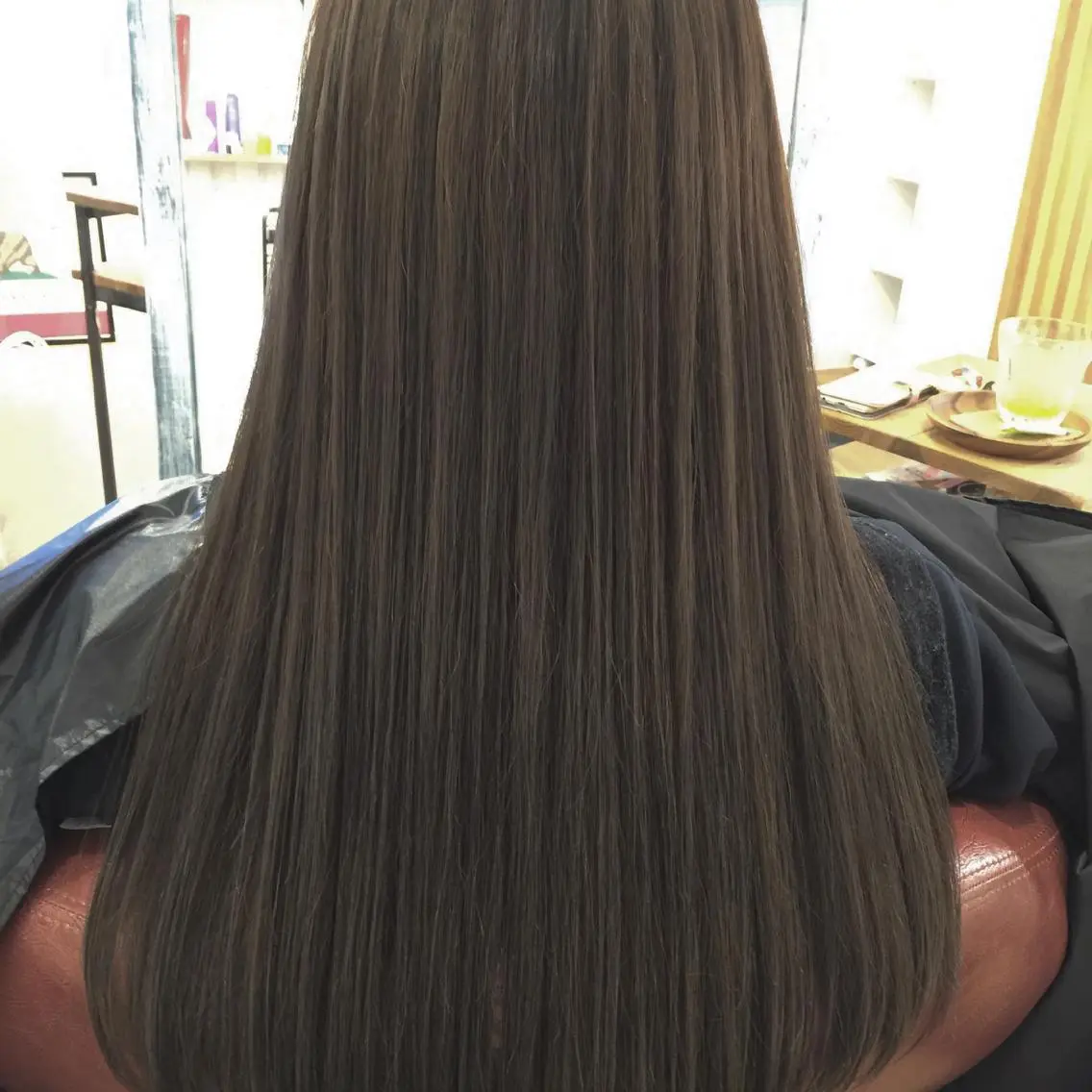ロング アッシュ ロング ヘアカラー トリートメント かわさき ともやのヘアスタイル