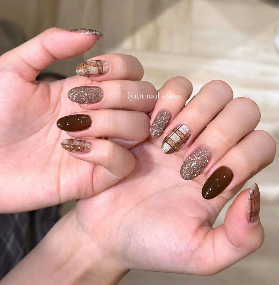 ネイル フットネイル フレンチネイル グラデーション 氷ネイル・うるうるネイル 韓国ネイル ハンドネイル Lynn_ Nailのネイルデザイン