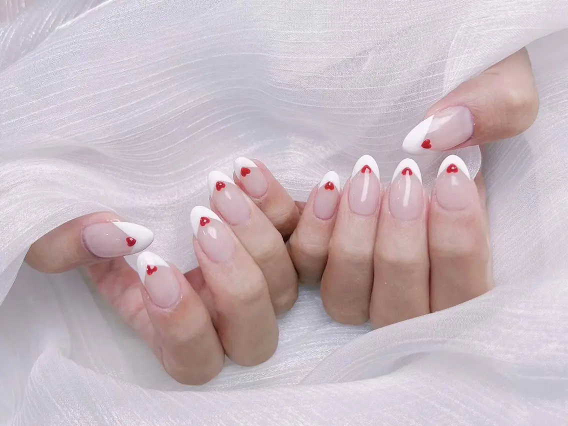 ネイル アートネイル フラワーネイル フットネイル ジェルネイル ハート babarla Nailのネイルデザイン