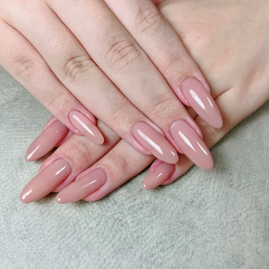 ネイル ワンカラーネイル MISUZU  / SalonBiのネイルデザイン