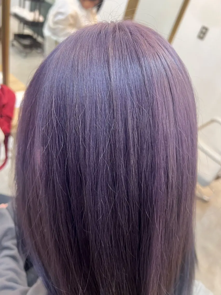 カラー ブリーチ グレージュ ラベンダーカラー ラベンダーグレージュ ラベンダーグレー カット ヘアカラー トリートメント 津田 幸穂のヘアスタイル