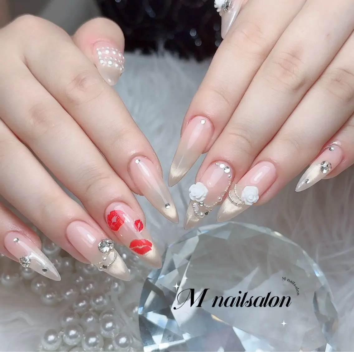 ネイル ハンドネイル M🌷nail 長さだし専門店のネイルデザイン