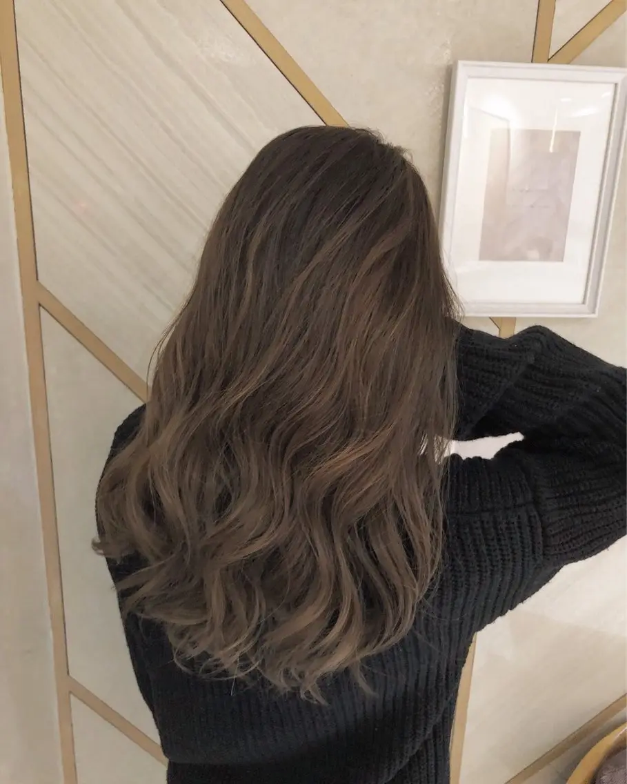 ロング カラー カット ヘアカラー トリートメント 🌈髪質改善🌈 過去の1艶サラ体験✨のヘアスタイル