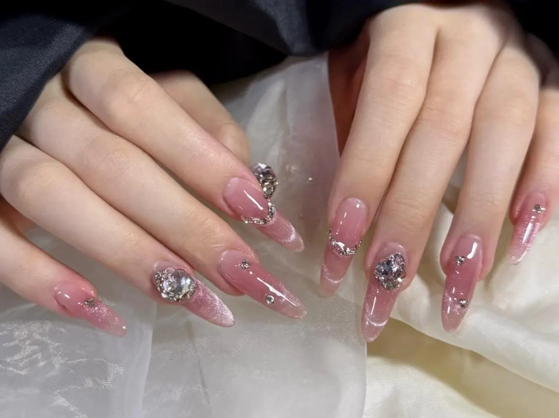 ネイル ハンドネイル 🎀 UU_nailのネイルデザイン