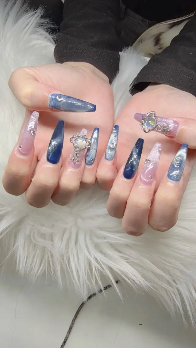 ネイル ハンドネイル Lee Nailsのネイルデザイン