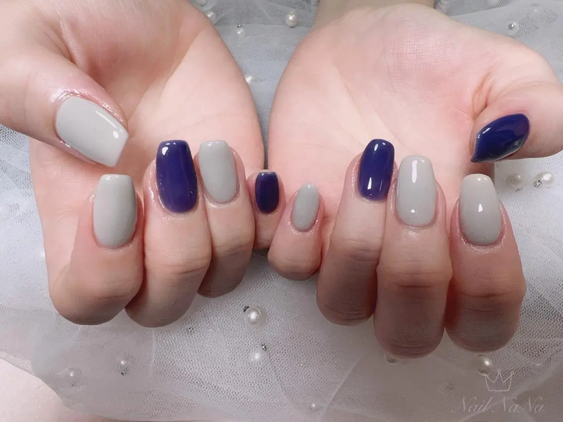 ショート カラー ネイル ネイビーカラー ネイビー ワンカラーネイル ハンドネイル Nail NaNaのネイルデザイン