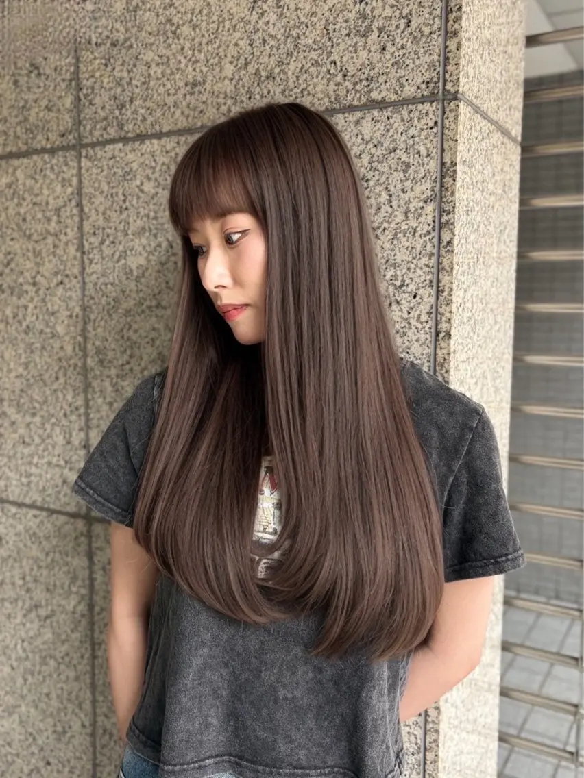ロング カラー＋ちび編み込み エクステ梅田🐨のヘアスタイル