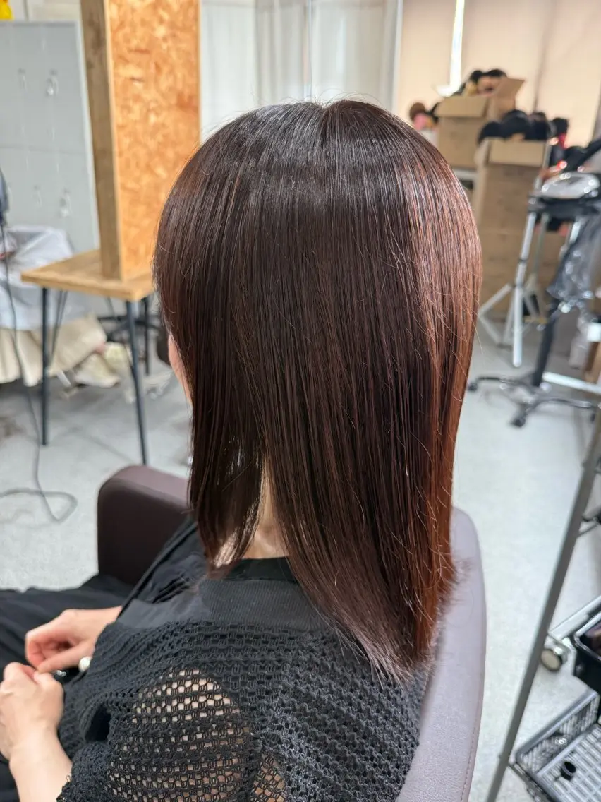 カラー 根本 那菜果のヘアスタイル