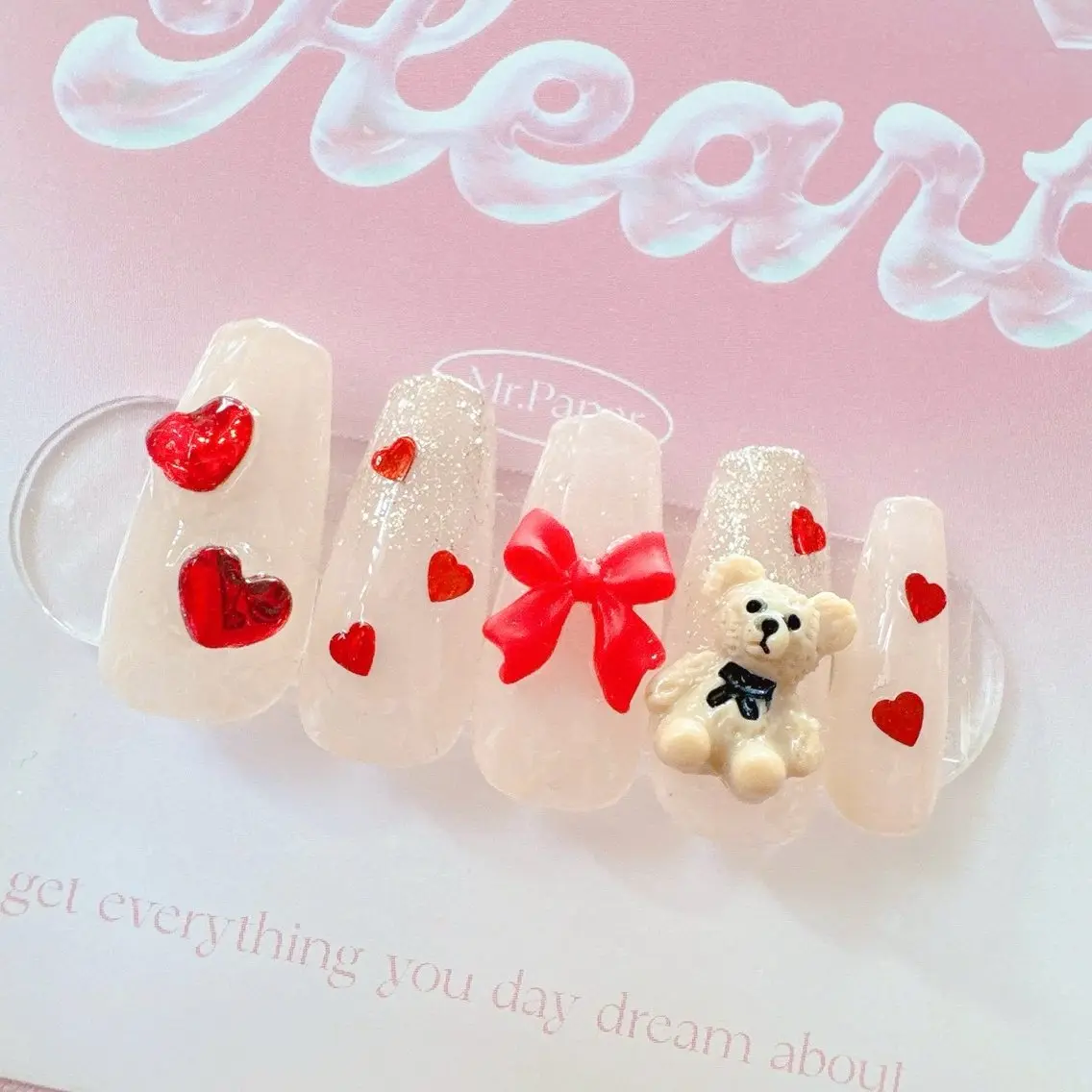 ネイル ハンドネイル MignonReve ♡EIMI🌈のネイルデザイン