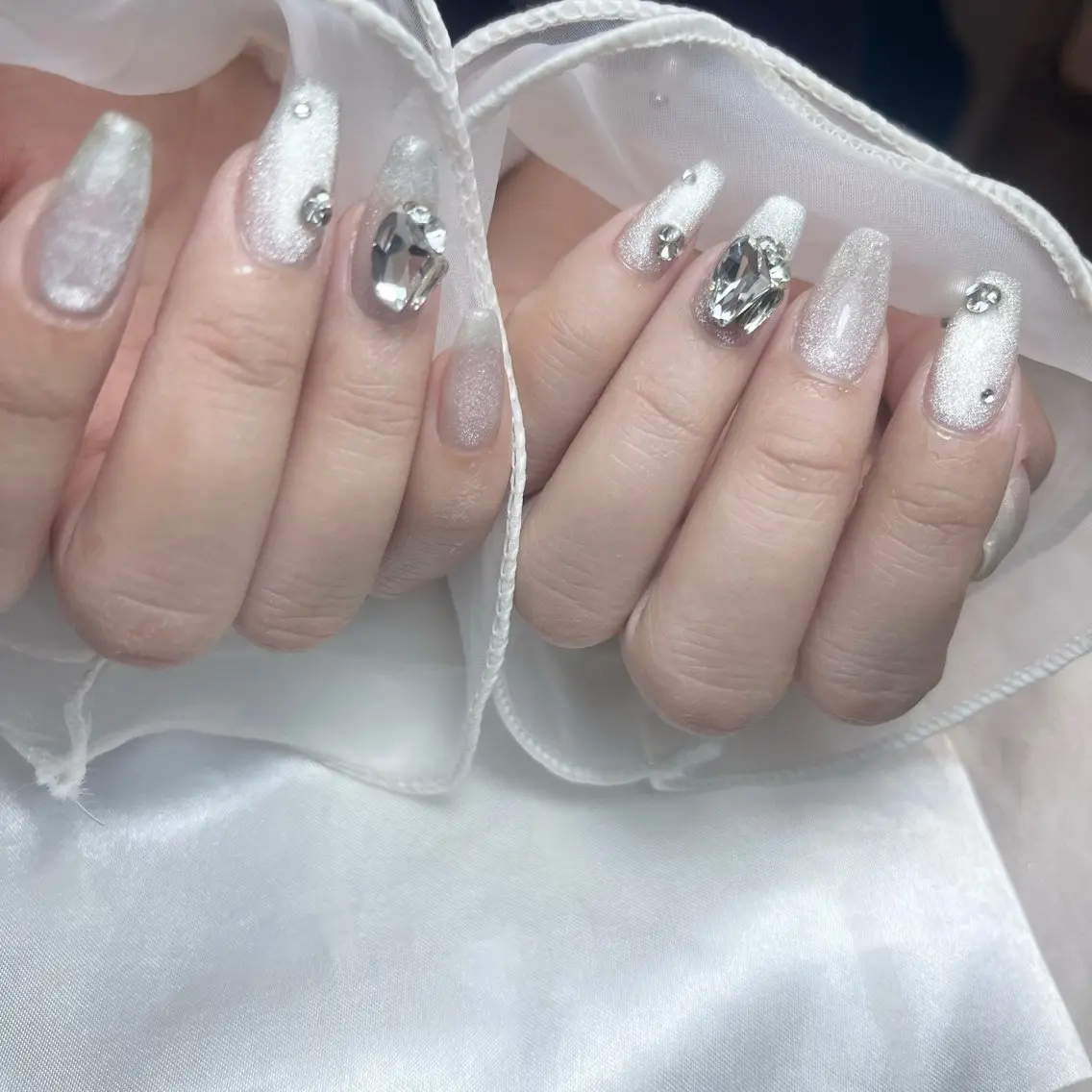 ネイル マグネットネイル salon de Tiara 碧のネイルデザイン