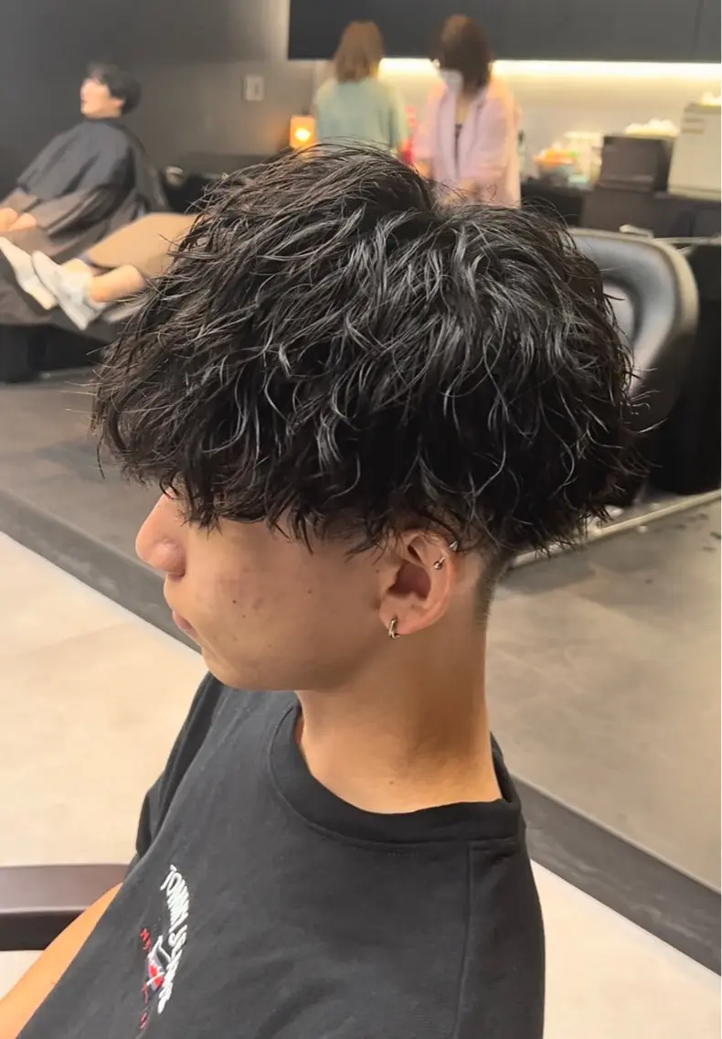 ショート パーマ メンズ カット パーマ 🦩パーマン🦩佐藤 航太のヘアスタイル