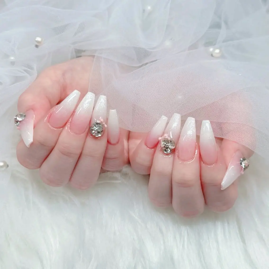 ネイル アートネイル ジェルネイル 韓国ネイル ネイルチップ ワンホンネイル ハンドネイル GOHOUBI Nail 心斎橋店のネイルデザイン