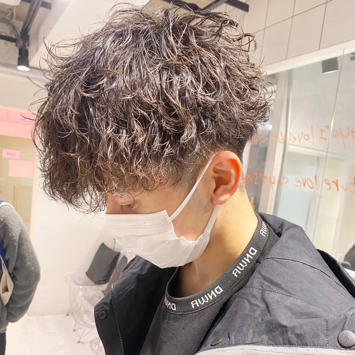 パーマ メンズ men's特化 値段以上の仕上がりにのヘアスタイル