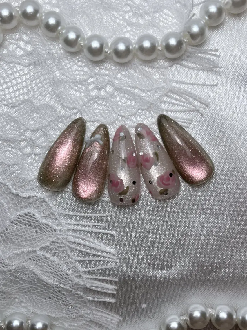 ネイル ガーリー ワンホンネイル ハンドネイル Swan Nailのネイルデザイン