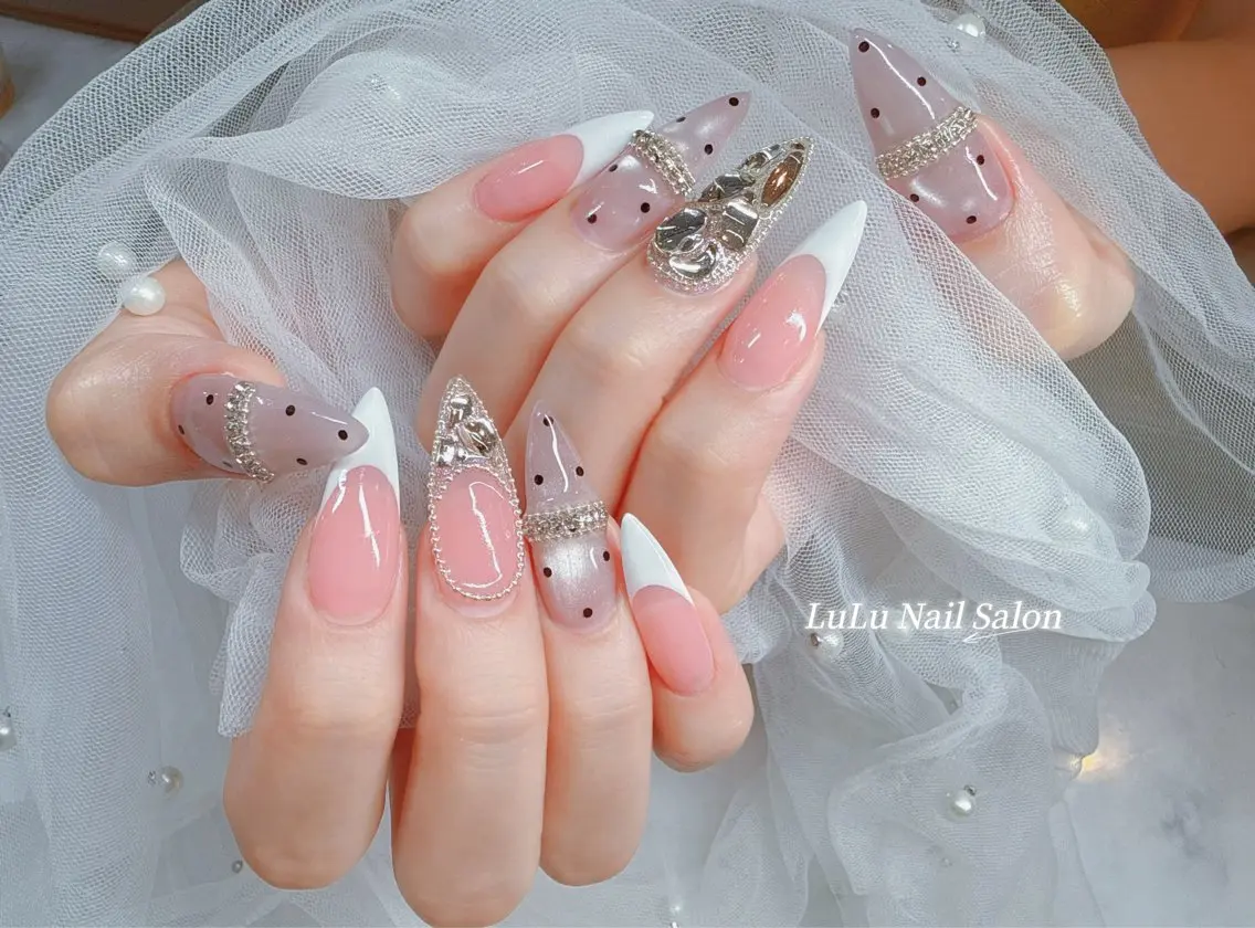 ネイル ハンドネイル LU LU NailSalonのネイルデザイン