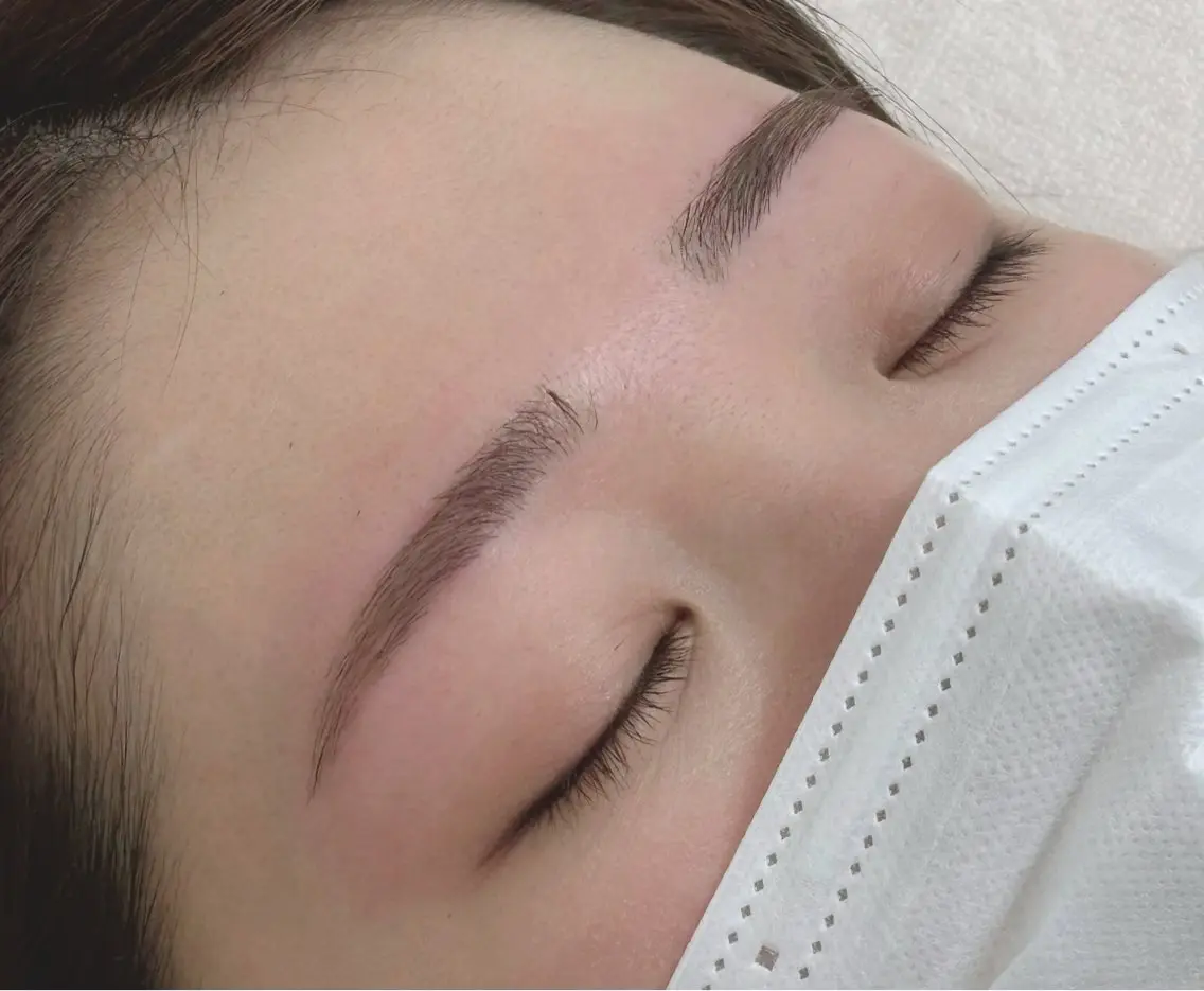 アイブロウワックス(メンズ+500円)の写真