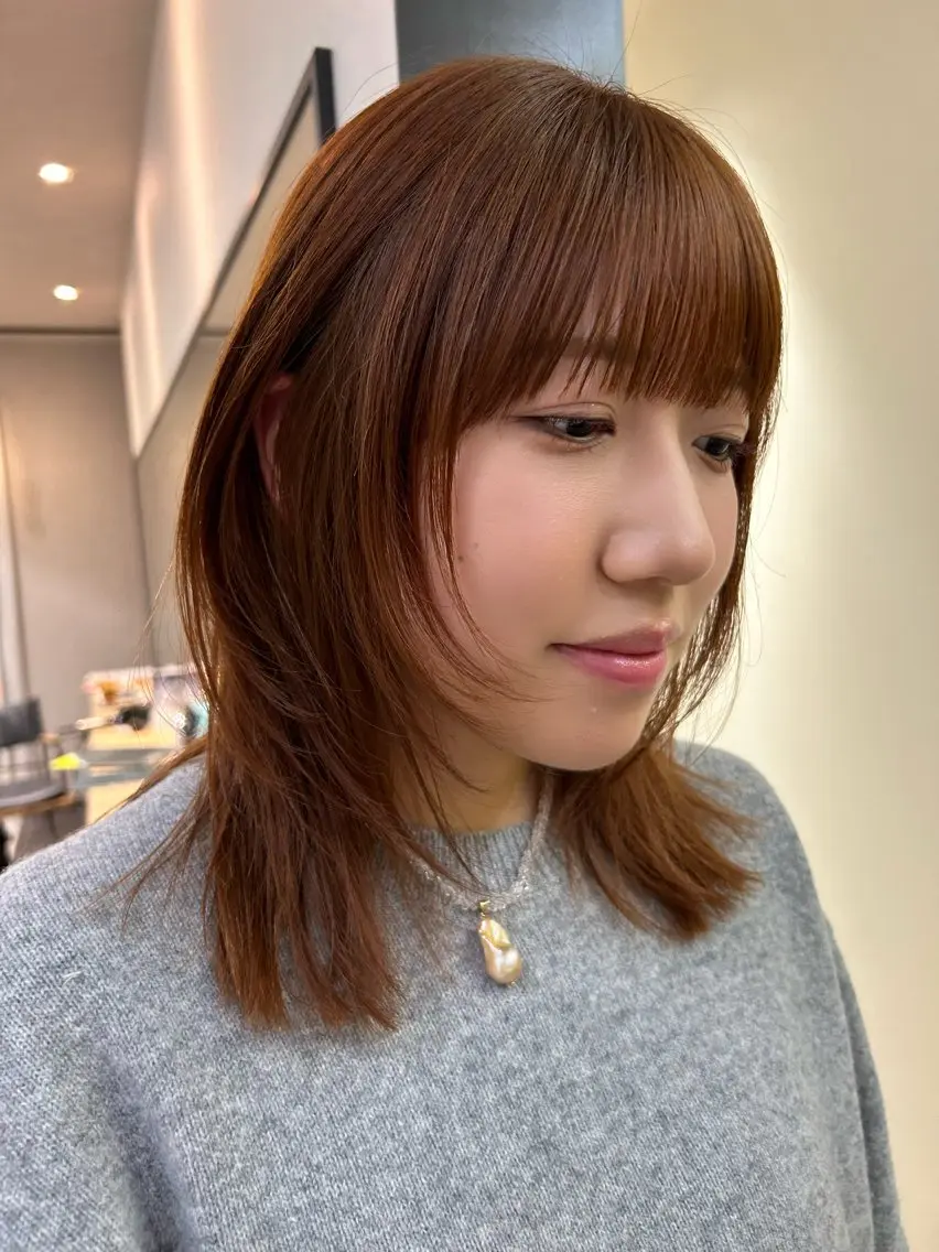 ミディアム カラー ベージュカラー オレンジ オレンジベージュ レイヤーカット カット ヘアカラー トリートメント hubhair レイヤー/透明感のヘアスタイル