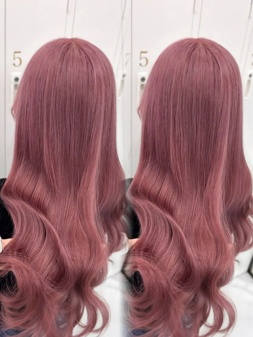 ロング カラー ベージュカラー ブリーチ イルミナカラー ピンクカラー ピンクベージュ ヘアカラー トリートメント 盛れる顔周り🤍渋谷 Risa🎀のヘアスタイル