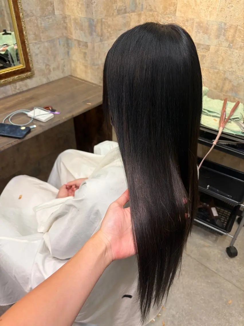 ロング ロング エクステ 前田 みのりのヘアスタイル