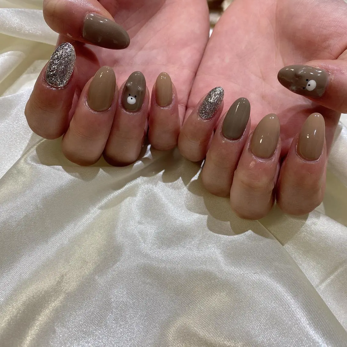 ネイル ハンドネイル 西岡 杏のネイルデザイン