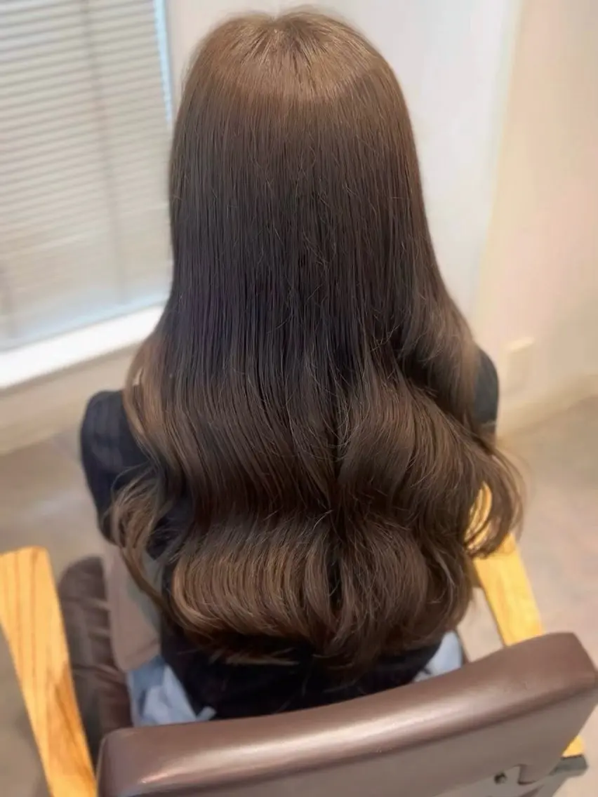 ロング カラー ブラウンカラー ショコラブラウン カット ヘアカラー トリートメント Ami♡表参道/艶髪 ピンク/盛れカットのヘアスタイル