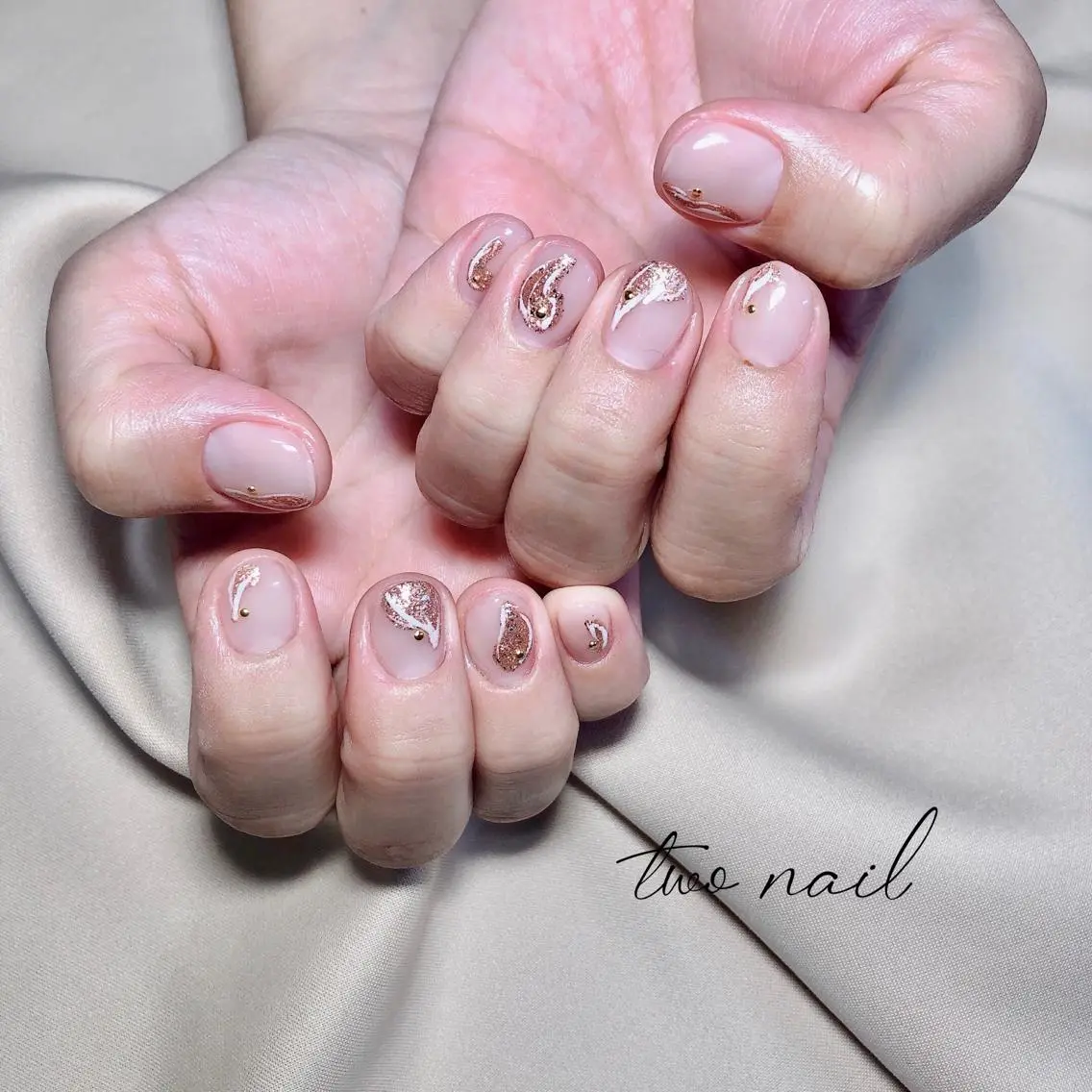 ネイル アートネイル フットネイル ハート ニュアンスネイル ホワイト two nailのネイルデザイン