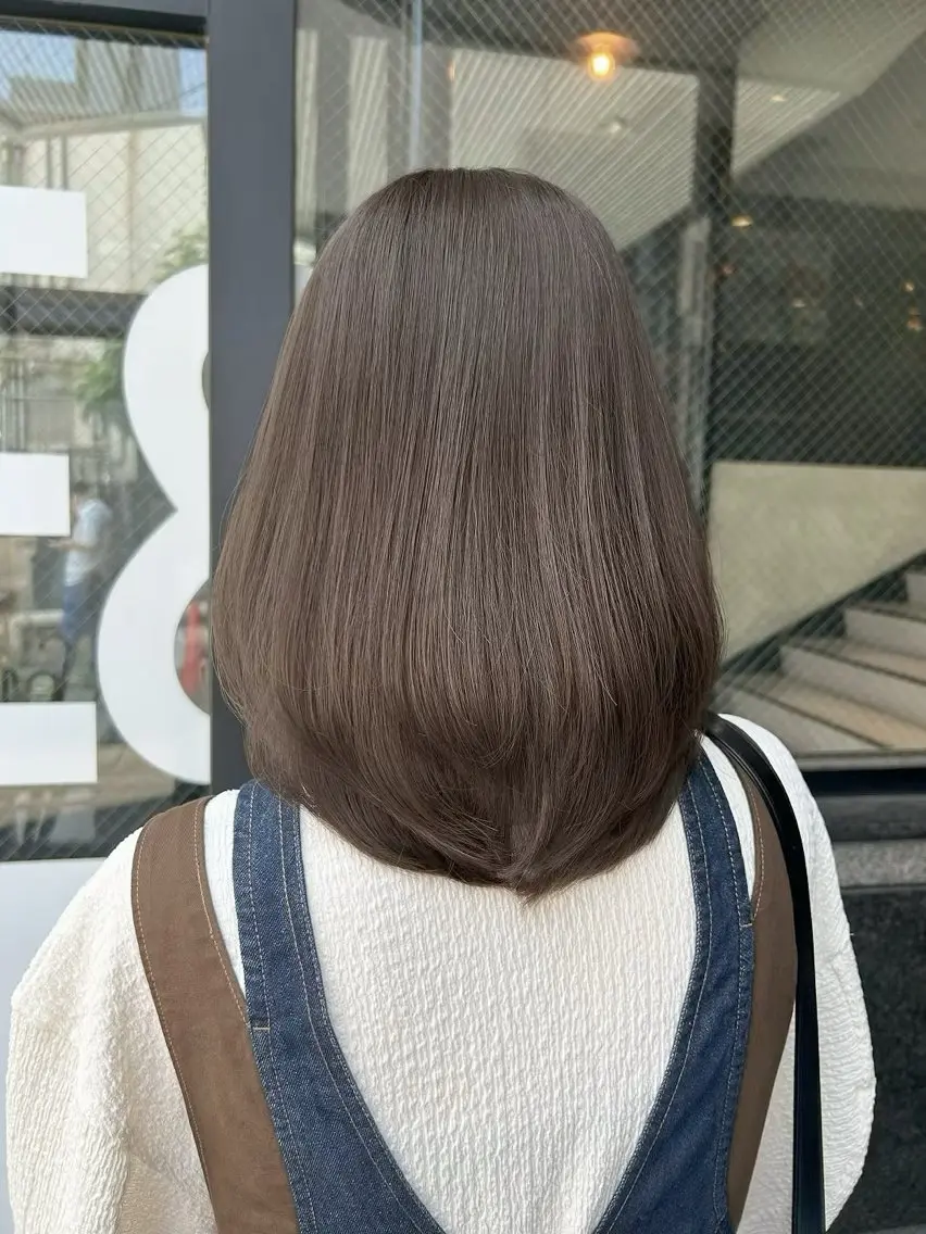 ミディアム カラー 柔らか垢抜けｶﾗｰと ｶｯﾄ🫧ASUKAのヘアスタイル