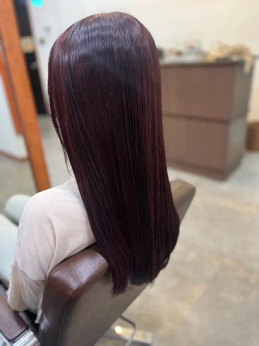 ロング カラー ブリーチ ブリーチなしカラー レッドカラー 内藤 楽斗のヘアスタイル