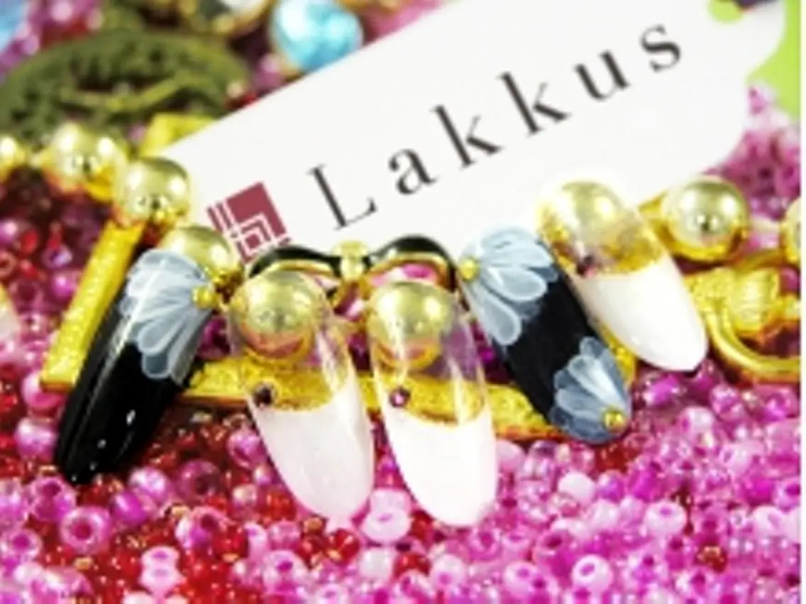 ネイル アートネイル ハンドネイル Lakkus T－CHIのネイルデザイン