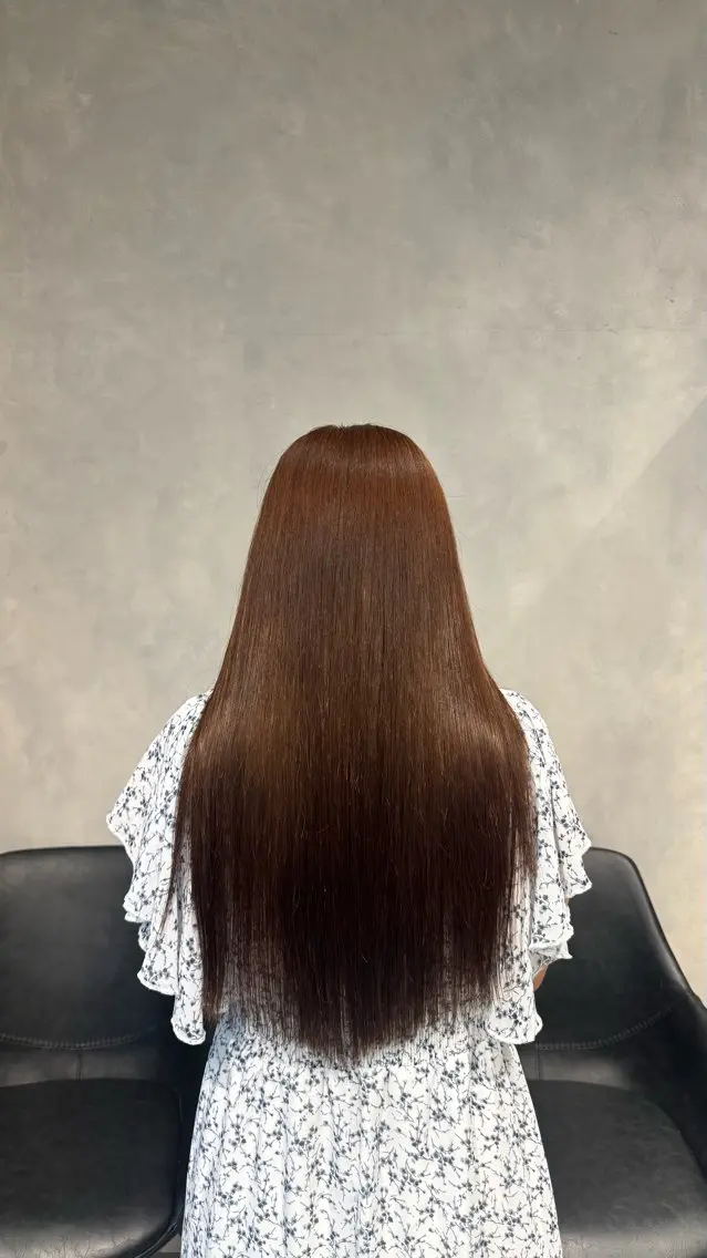 カラー ブリーチ ヘアカラー トリートメント 井野 彩加のヘアスタイル