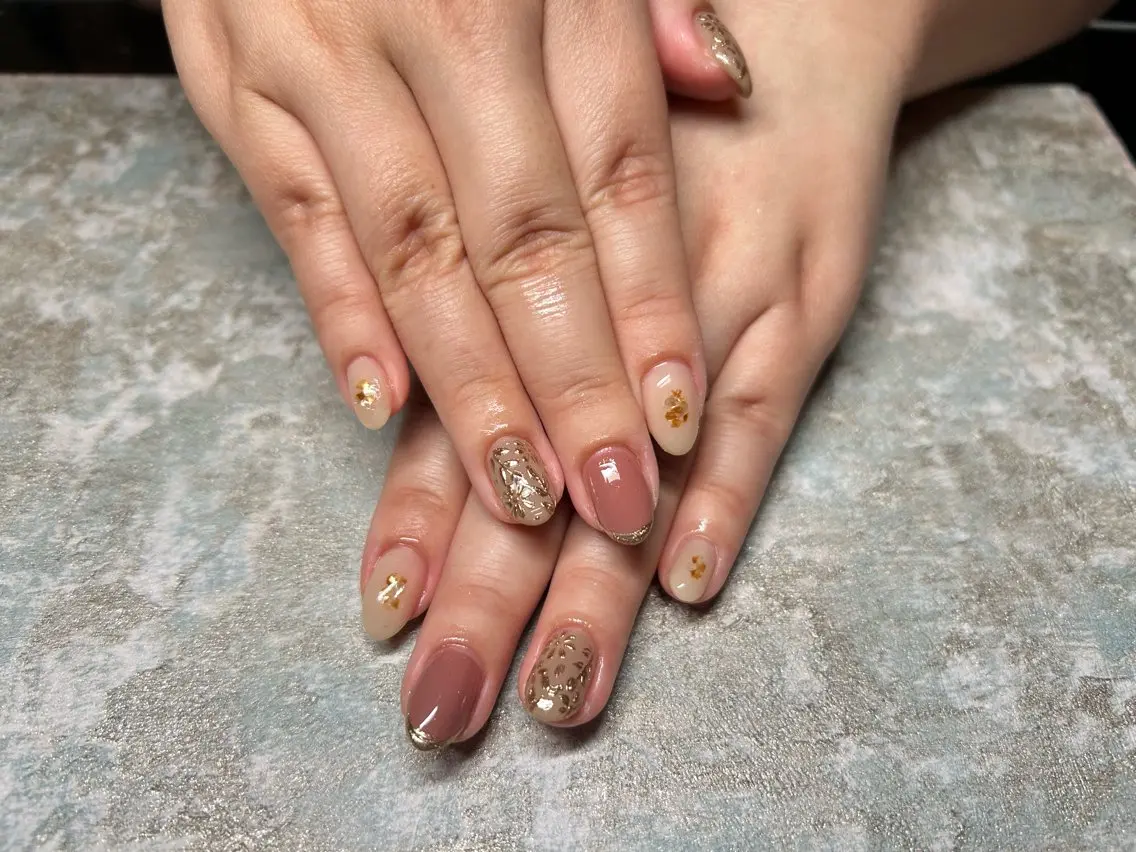 ネイル アートネイル ミラーネイル ハンドネイル Lisa’s Salonのネイルデザイン