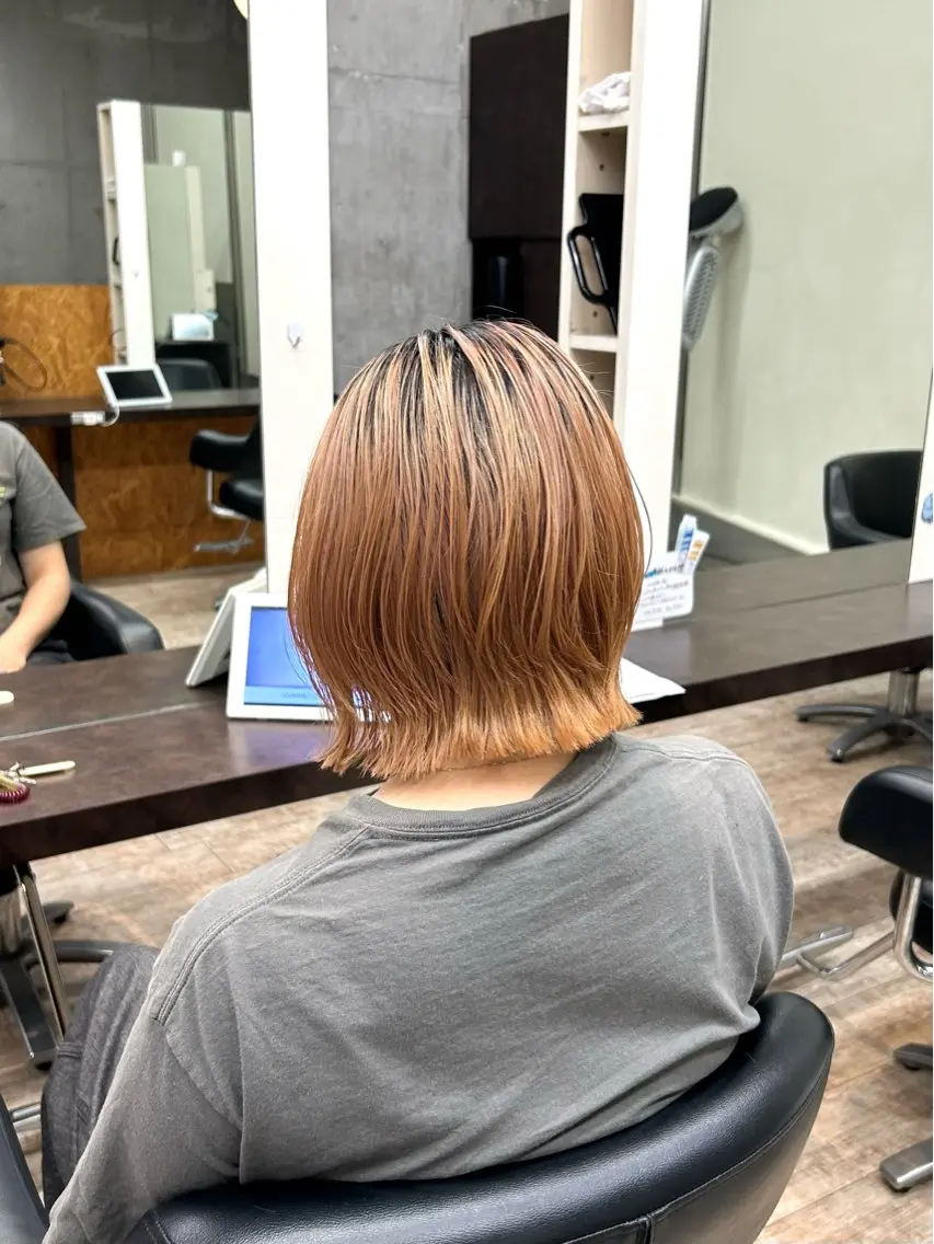 ミディアム ボブレイヤー ボブ レイヤーカット 外ハネヘア 桜井晶/ Blossom大山店のヘアスタイル