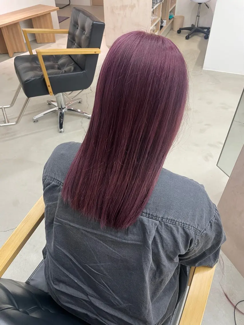 セミロング カラー vince hinataのヘアスタイル