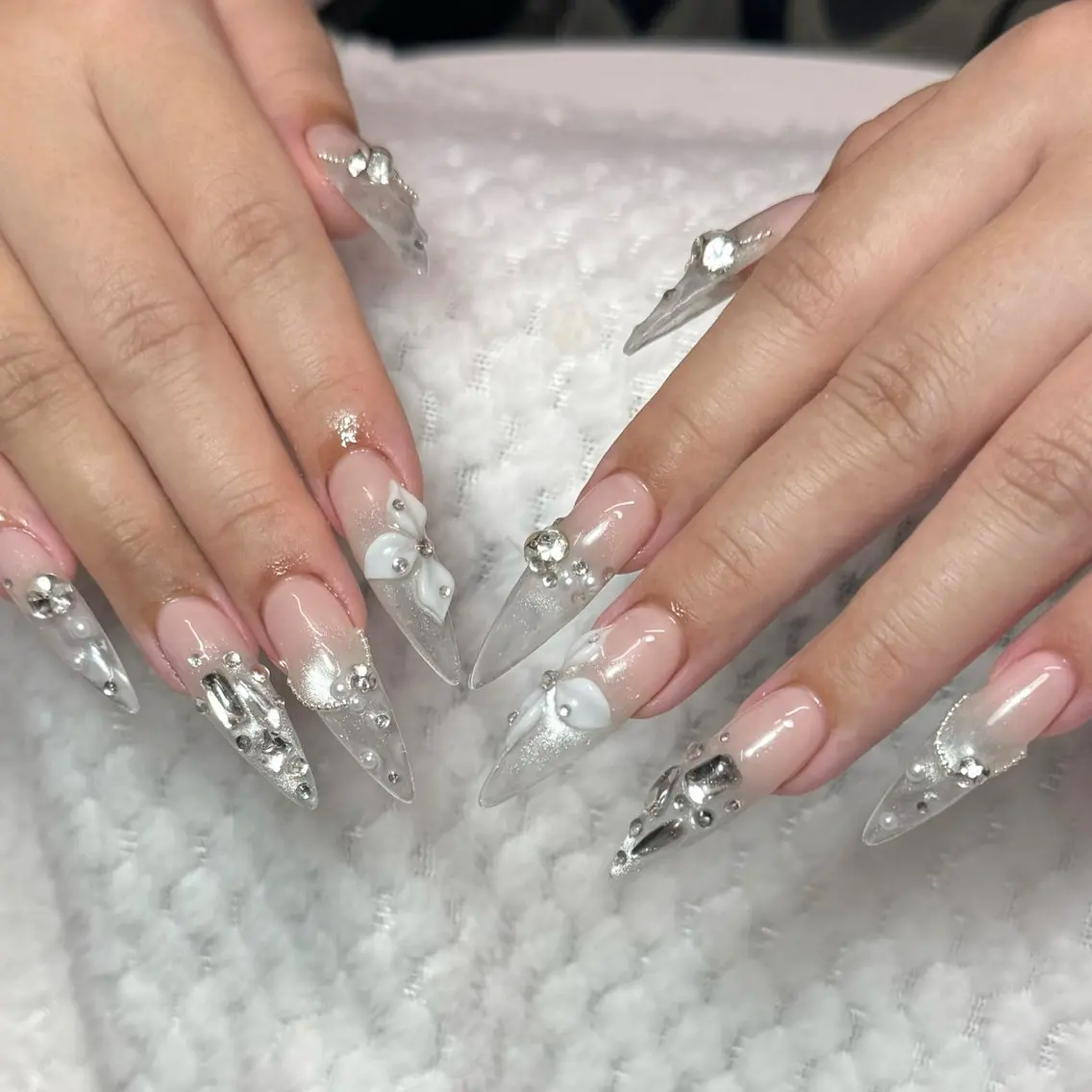 ネイル ハンドネイル Arva Manaのネイルデザイン