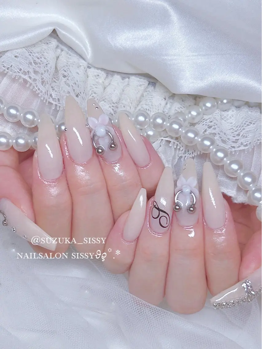 ネイル ハンドネイル sissy suzukaのネイルデザイン