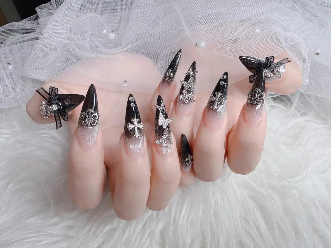 ネイル オーロラネイル チークネイル フットネイル ジェルネイル 韓国ネイル ハンドネイル neco H.babynailのネイルデザイン