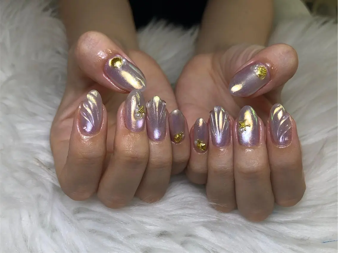 ネイル 💕リリ 🩷のネイルデザイン