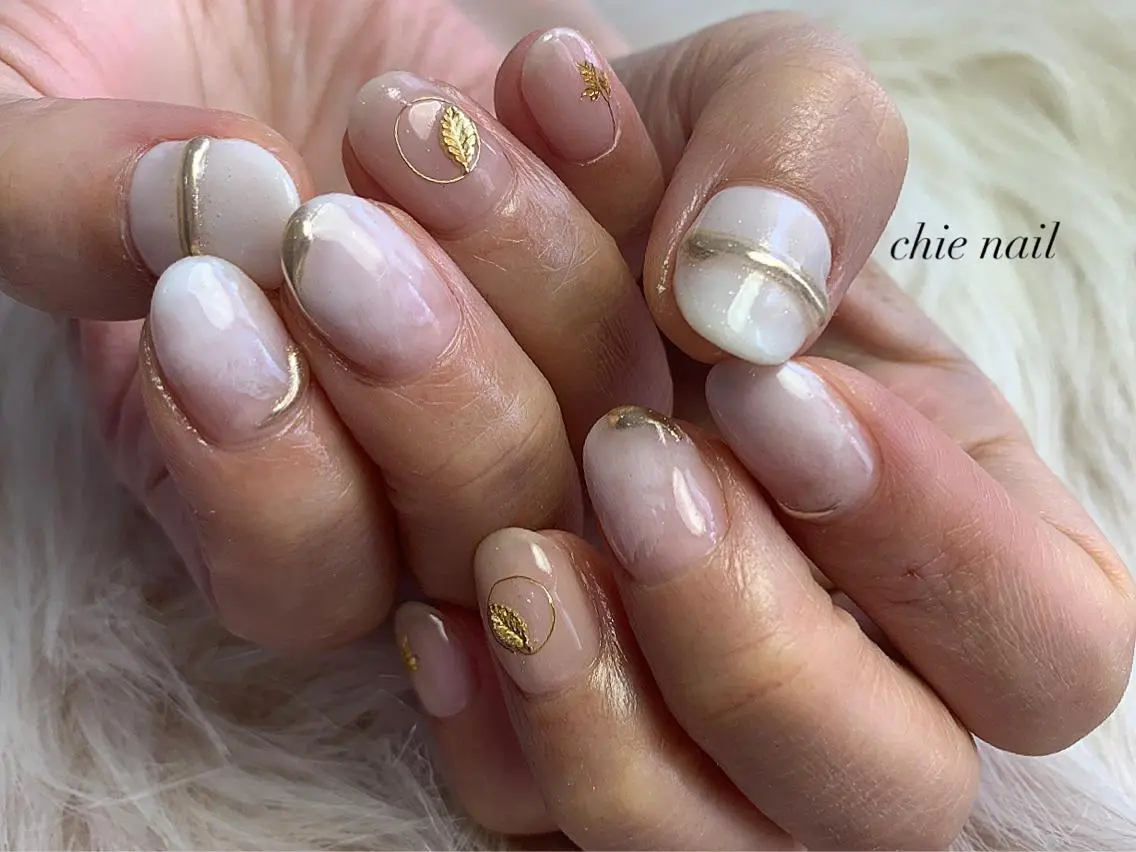 ネイル ニュアンスネイル 森ノ宮❤︎ chieのネイルデザイン