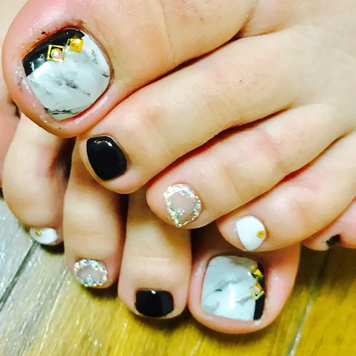 ネイル アートネイル 安藤 Charlotteのネイルデザイン