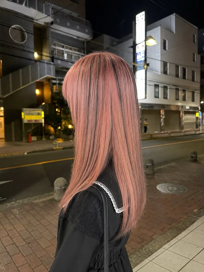 セミロング 🦋カラー得意‪✝︎ SEKIKAWA🦋のヘアスタイル
