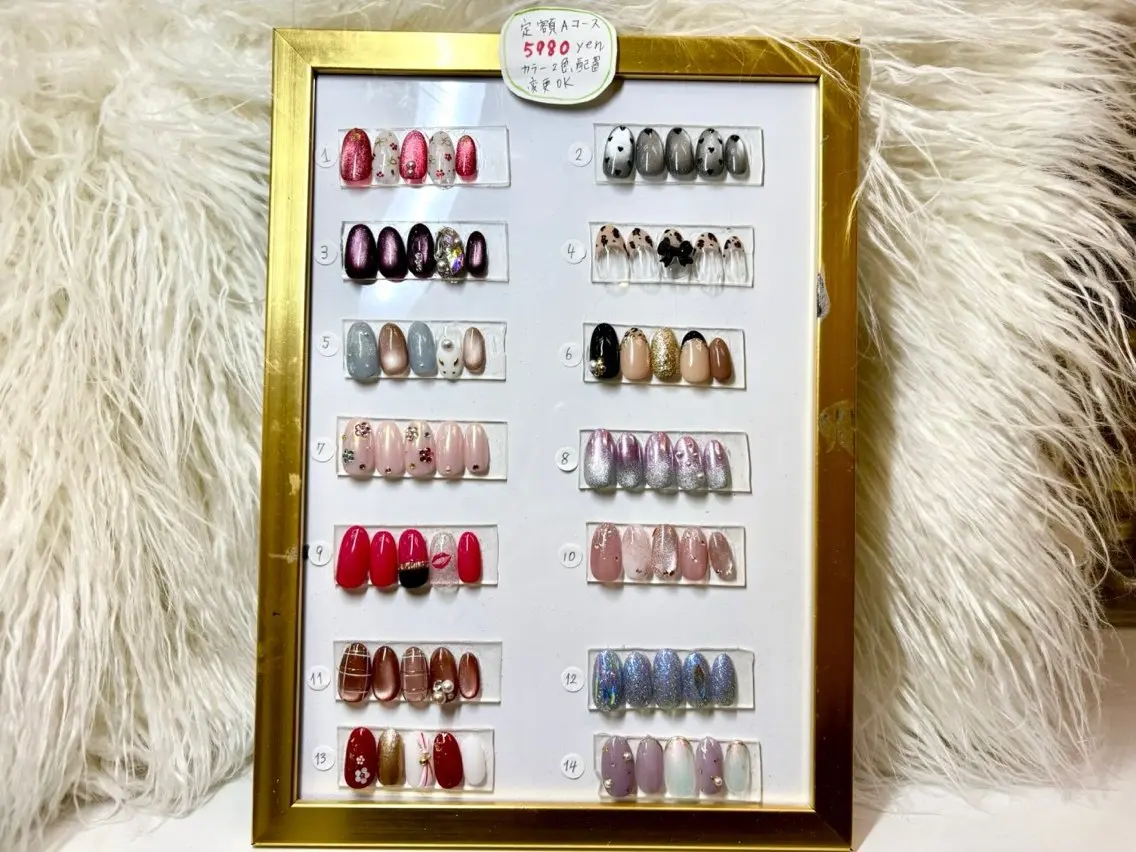 ネイル ハンドネイル Queennail 北堀江AYAのネイルデザイン