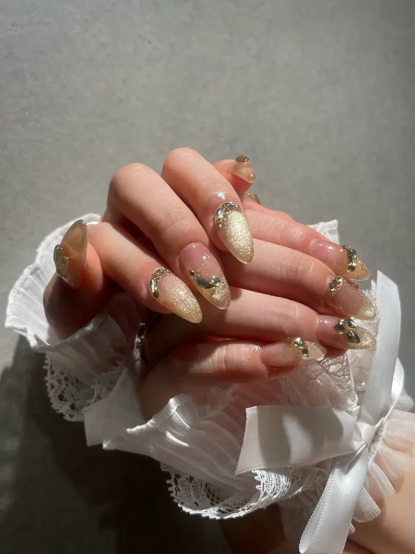 ネイル ハンドネイル I-nail Moeのネイルデザイン